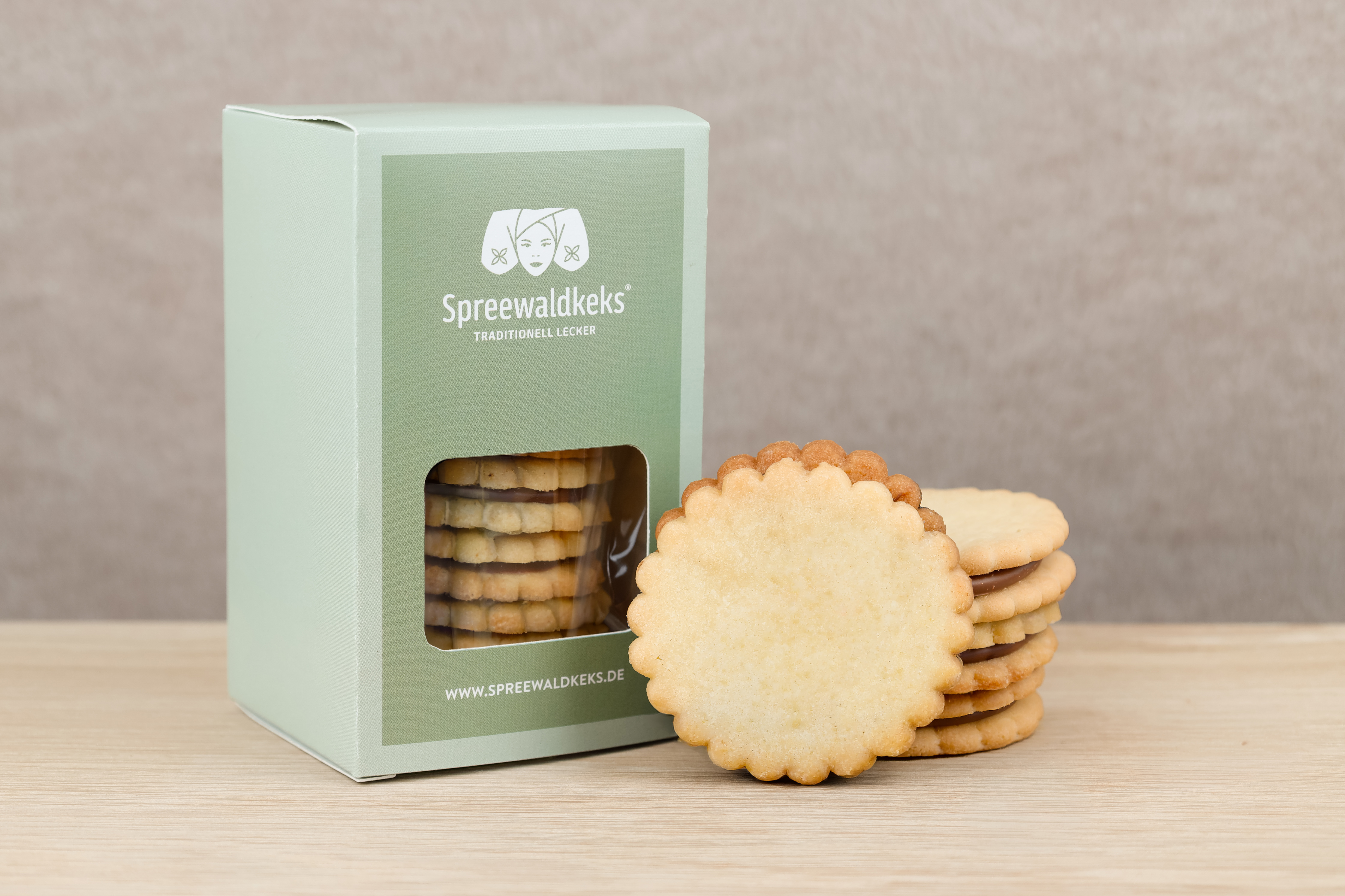 Nougatblumen – feine Butterplätzchen mit Nougat