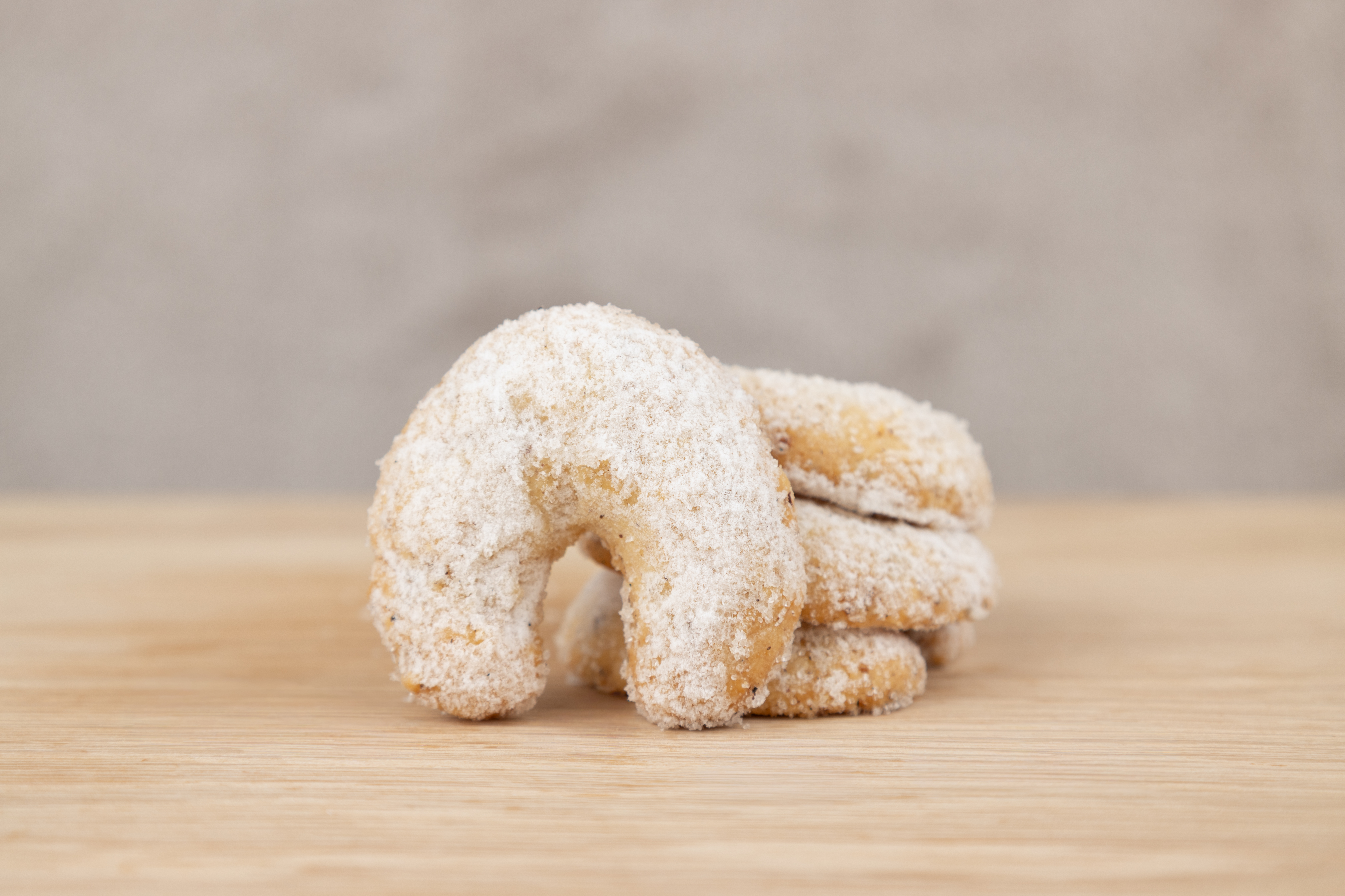 Vanillekipferl mit feinem Haselnussgrieß