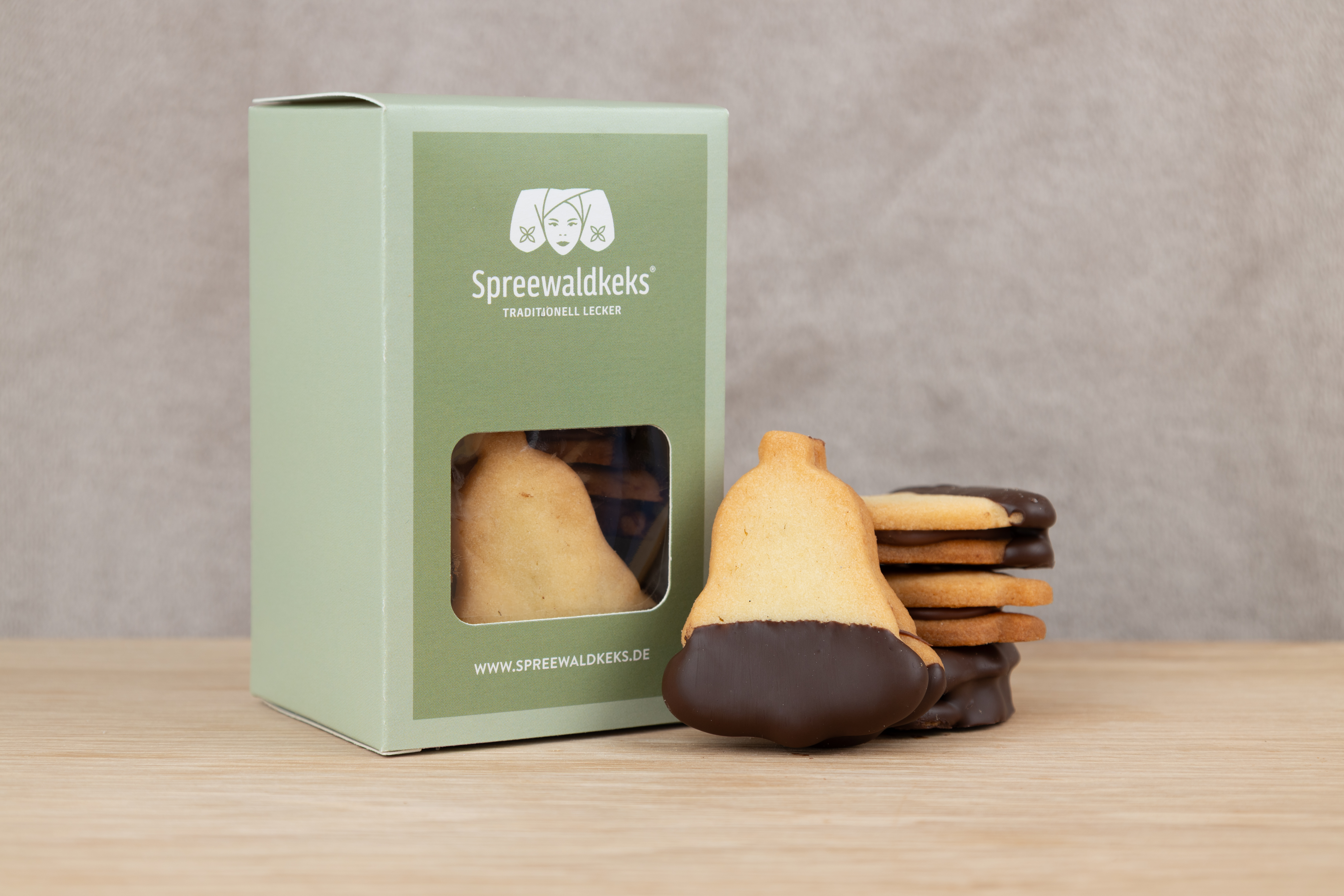 Nougatglocken – feine Butterplätzchen mit Nougat